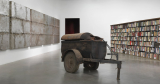 Eine wegweisende Retrospektive und ein Buch Tauchen Sie ein in zwei Jahrzehnte der Karriere des Künstlers Theaster Gates – Colossal
